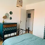 Entre Et Falaises - - Maison Familiale Avec Jardin A 800 M De La *