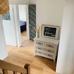 Ferienhaus Entre Et Falaises - - Maison Familiale Avec Jardin A 800 M De La